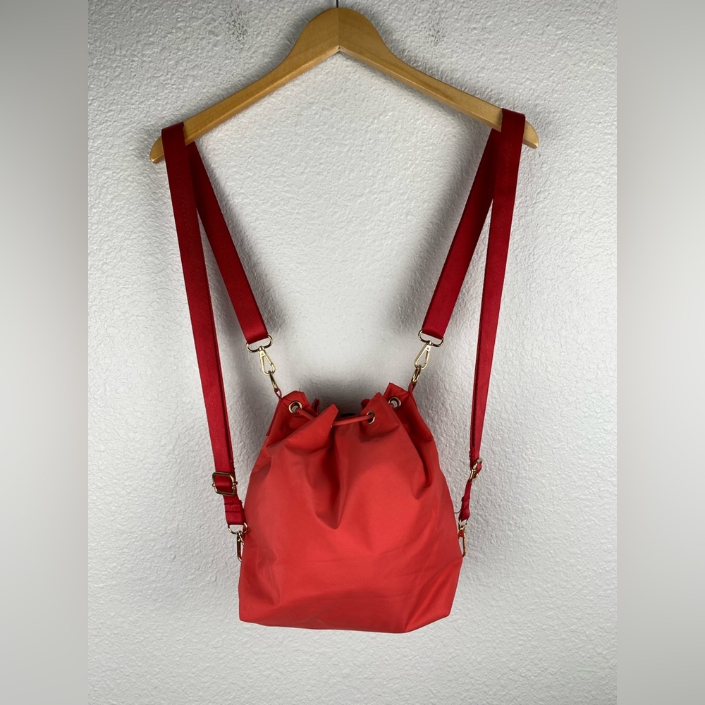 Kedzie Aries Convertible Bucket Bag fade red back pack adjustable straps - Picture 6 of 16